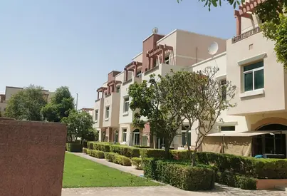 MODERN LIVING◆GREAT AMENITIES◆STRATEGIC LOCATION
