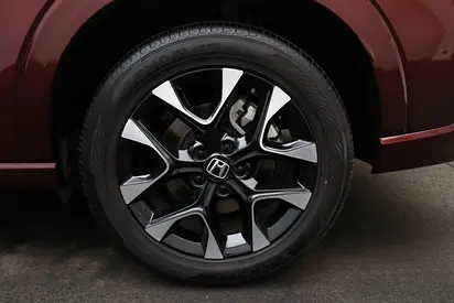 صورة 9 لـ 2025 Honda ZR-V
