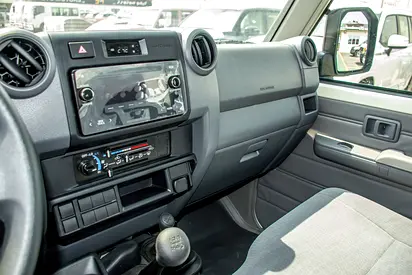 Toyota Land Cruiser LC 76 Base, миниатюра 12