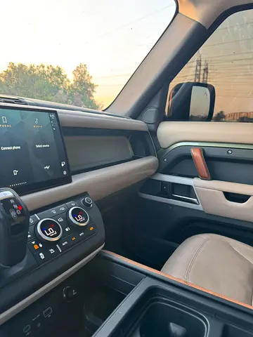 2022 LAND Rover DEFENDER — миниатюра 10