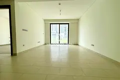 Spacious 1 BR | Park View | Well Maintained