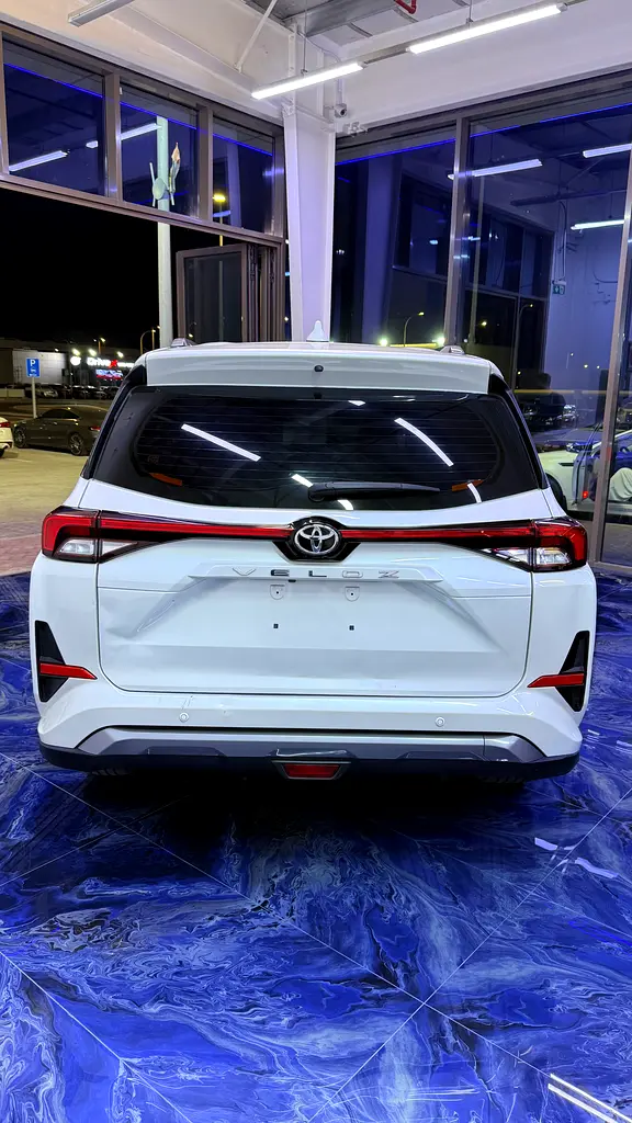 Toyota Veloz 2024
