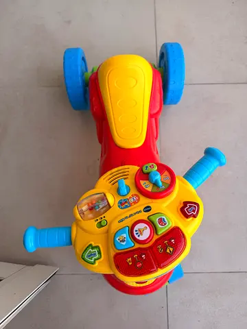 Vtech 2 in 1 trio to bike just purchased selling due to moving back home box and everything included
