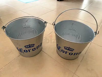 Ice buckets x2