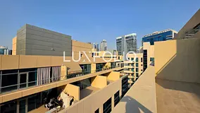 High Floor | Vacant | Upgraded | Converted