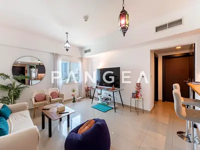 Open Unobstructed View | High Floor | Unfurnished