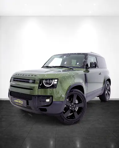 BRAND NEW DEFENDER 90 - P300 - SPECIAL WOOLSTONE GREEN