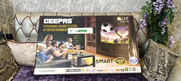 Geepas 43 Inch Frameless Full HD Smart LED TV تم شراء الشاشة اليوم وسعرها في السوق 700درهم