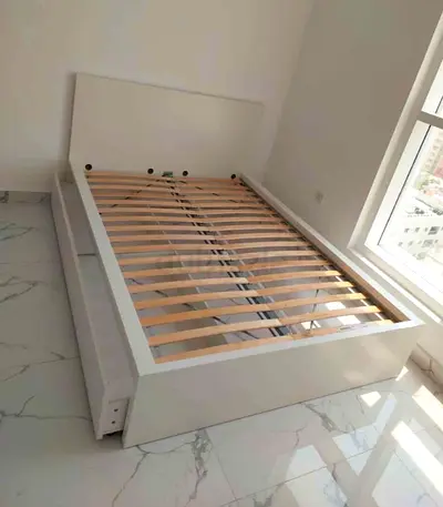Ikea Malm bed with mattress 140x200 size