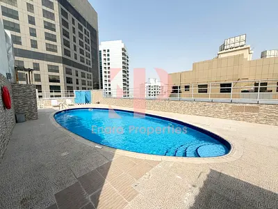 FAMILY BUILDING ||PRIME LOCATION | NEAR METRO