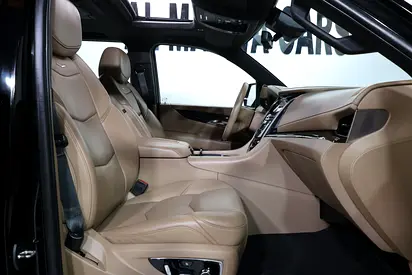 2020 Cadillac ESCALADE — миниатюра 17