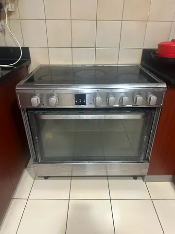Oven