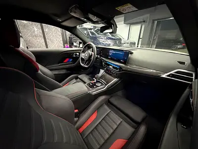 2025 BMW M2 photo 12
