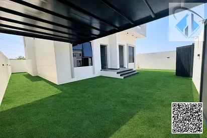 Price includes registration and ownership. Super deluxe finishing. Prime location. Very high-end finishing. Freehold ownership. All nationalities welc