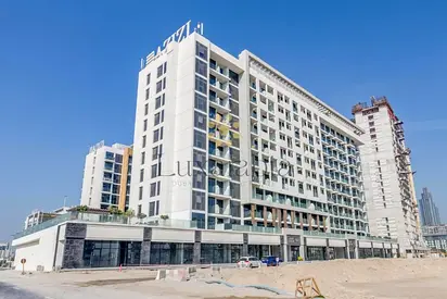 Modern Studio | Prime Location | Vacant Now