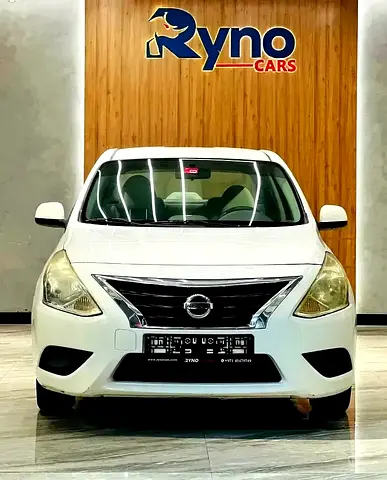 Nissan Sunny 2017 | White | GCC Specs | Neat Clean
