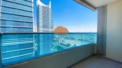 BRIGHT OPEN VIEWS I MARINA/ PARK FACING