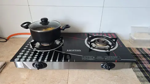 Krypton 2-Burner Glass Top Gas Stove with gas cylinder - Good Working Condition
