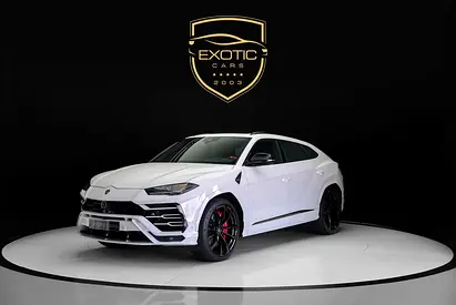 URUS | CARBON TRIM INTERIOR | GCC | WARRANTY AVAILABLE