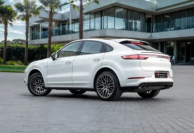 صورة 3 لـ 2021 Porsche CAYENNE