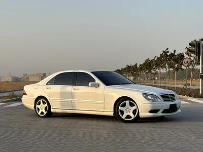 Mercedes-Benz S500 AMG | 5.0L V8 | 2007 | Japanese Specs | 165,000 km | White / Black |