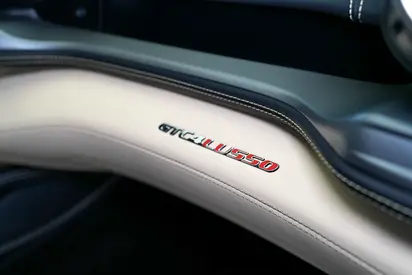 صورة 10 لـ 2018 Ferrari GTC4 LUSSO