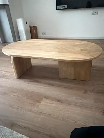 Brand new Wooden coffee table 120cm