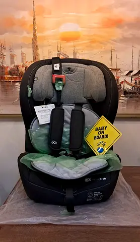 للبيع كارسيت اطفال نظيف جداًFor sale very clean childrens car seat