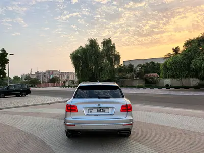 2017 Bentley BENTAYGA 照片 18