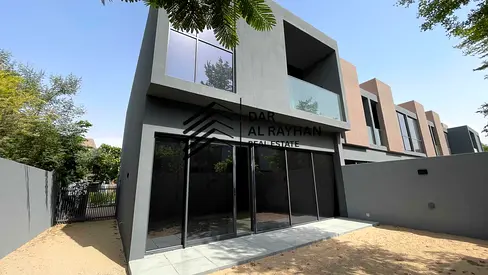 Elegant 3-Bedroom Corner Townhouse | Freehold | Final Title Deed Available | Robinia, Masaar