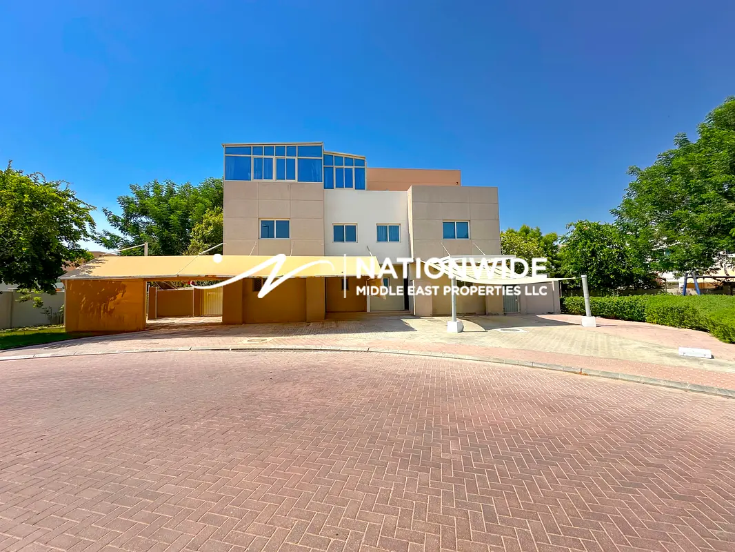 Contemporary Style | Single Row 2BR | Calm Living