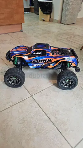 Traxxas Maxx V2 (Highly Upgraded)