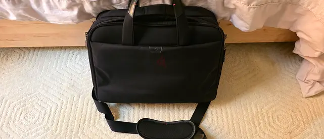 Black laptop briefcase with shoulder strap - good condition