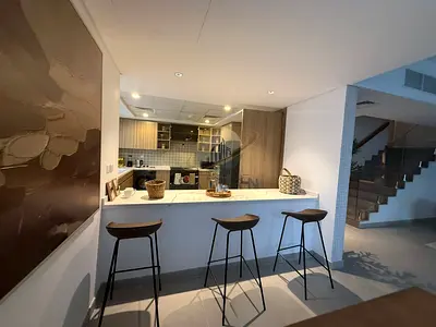 Luxury Living on the Waterfront