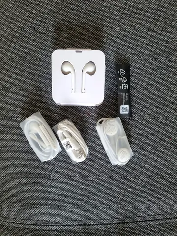 Wired earphone