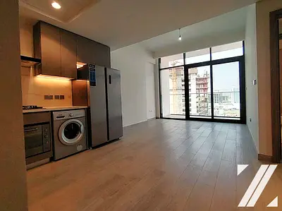 Pool & Community View | Spacious 3 Bed | Vacant