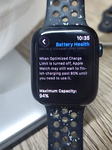 Apple watch series 9 45mm 64GB GPS, Excellent