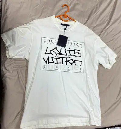 Shirt Lv