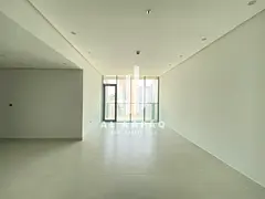 spacious 2Bhk, 1 Master, 3 Bath, Balcony, Wardrobe,
