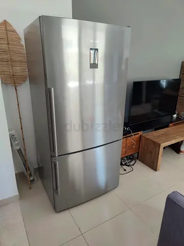 Siemens iq 700 bottom freezer