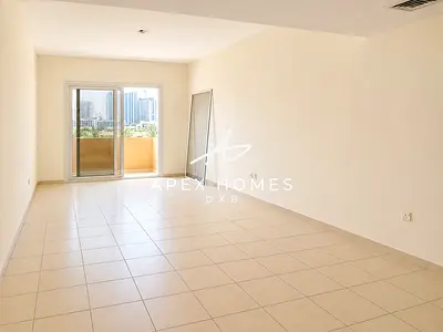 Flexible Cheque | Expansive Layout | Unfurnished