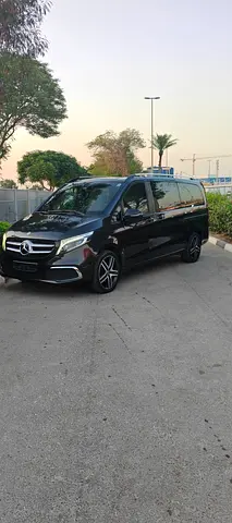 Mercedes-Benz V-Class V 250 2023 GCC Specs