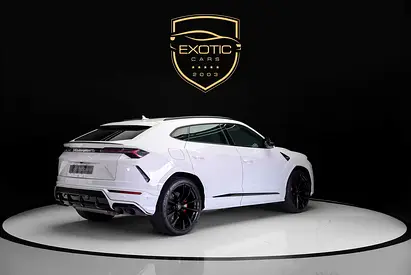 صورة مصغرة 3 لـ 2020 Lamborghini URUS