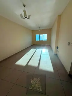 Three rooms and a living area with air conditioning, parking, a gym, and a free swimming pool; locat