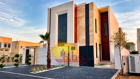 Luxury villa for sale