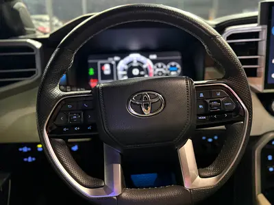 2023 Toyota TUNDRA photo 13