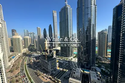 HIGH FLOOR | LARGE LAYOUT |PRICE REDUCTION