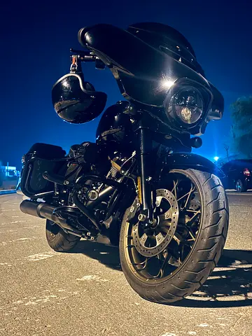 Street Glide ST 2023