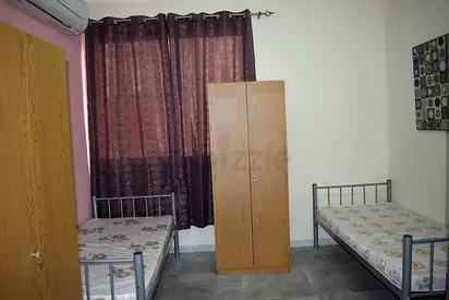 Bed space furnished at Mussafah Shabiya 11
