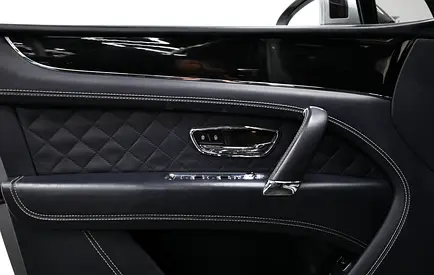 2017 Bentley BENTAYGA — миниатюра 10